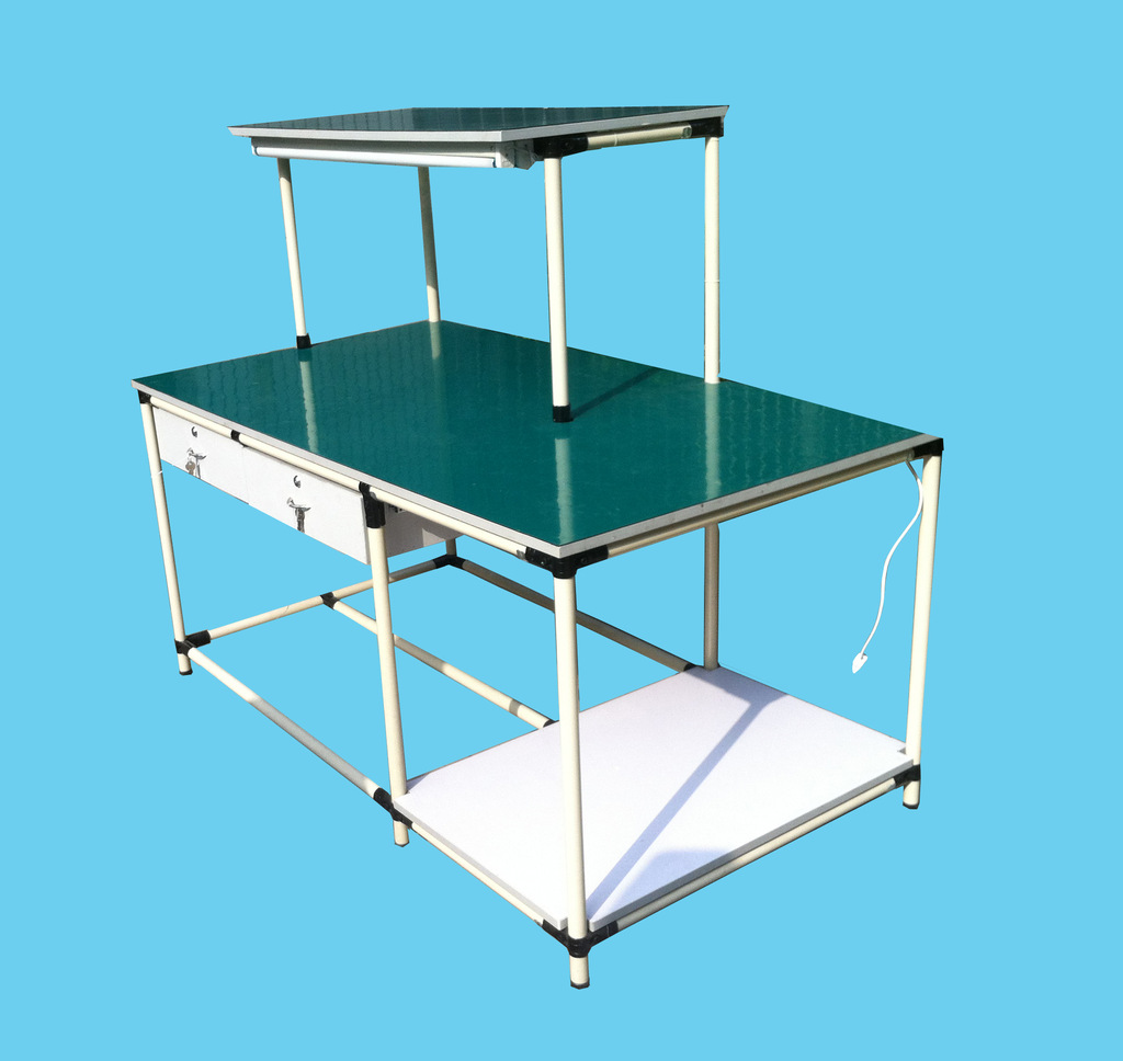 防靜（jìng）電工作台